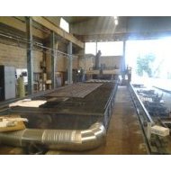 Vue d'ensemble de la table d'oxycoupage , longueur de coupe 12 mètres - Groupe CMA